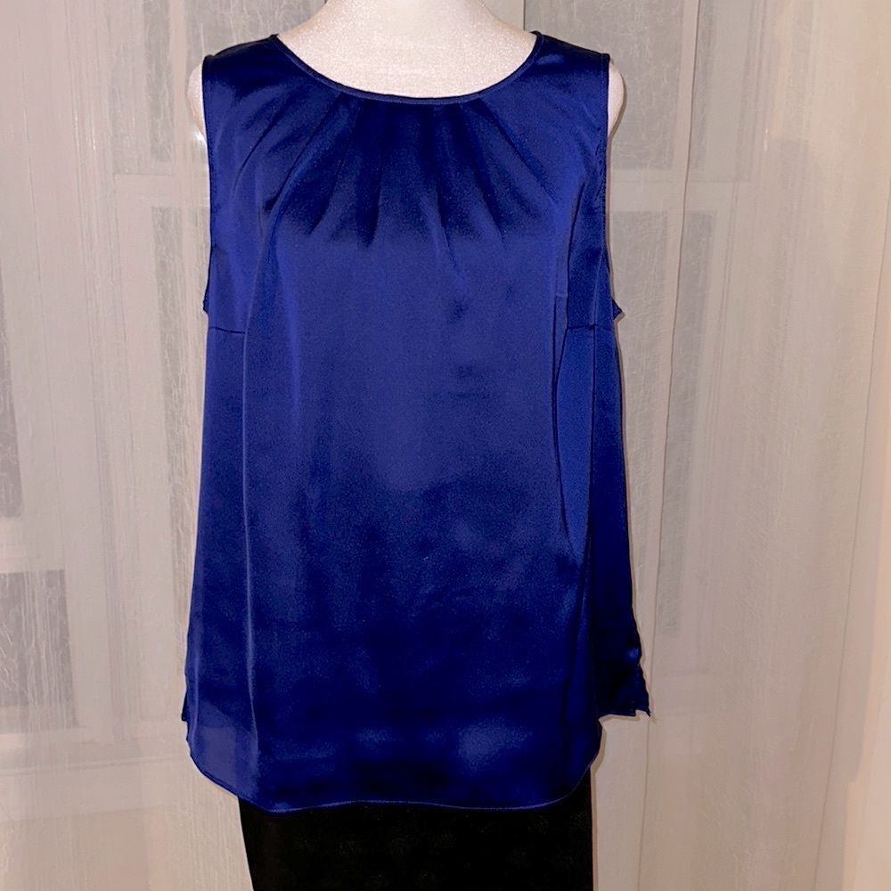 Talbots L Midnight Blue Pleated Chest Back Button Keyhole Sleeveless Blouse
